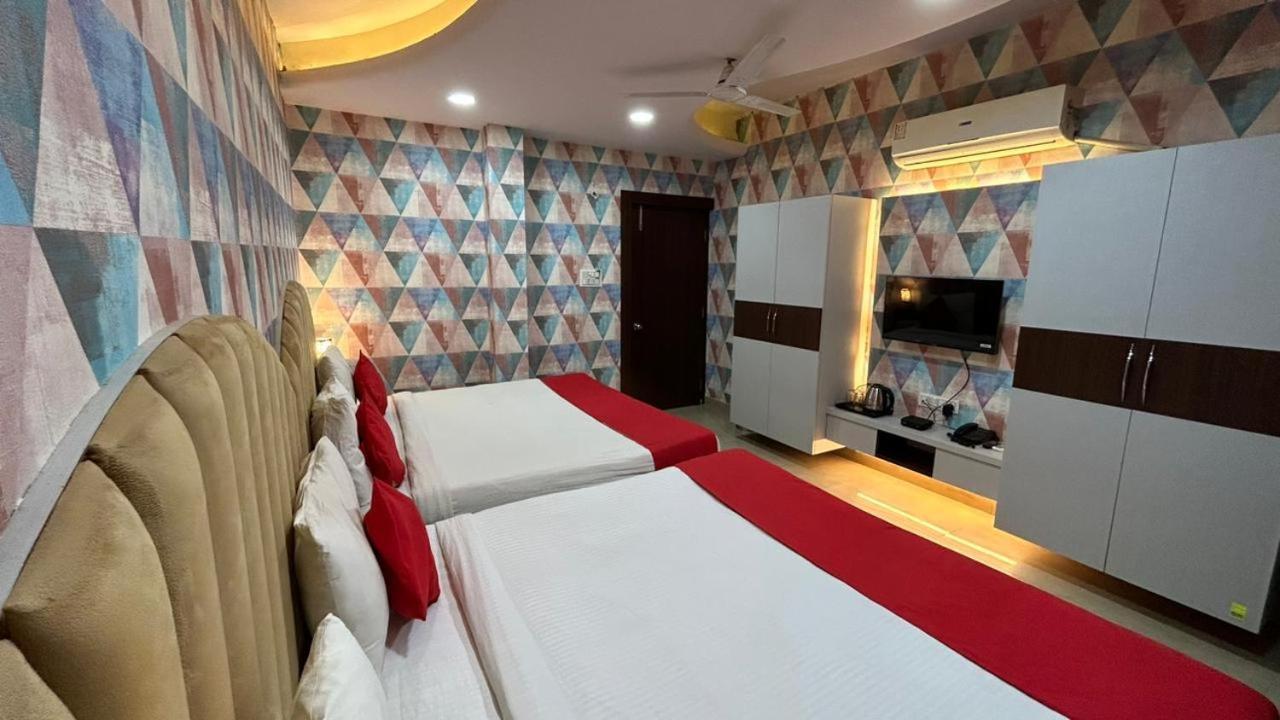 Hotel Sahu Near Kashi Vishwanath Temple Gate Varanasi Dış mekan fotoğraf