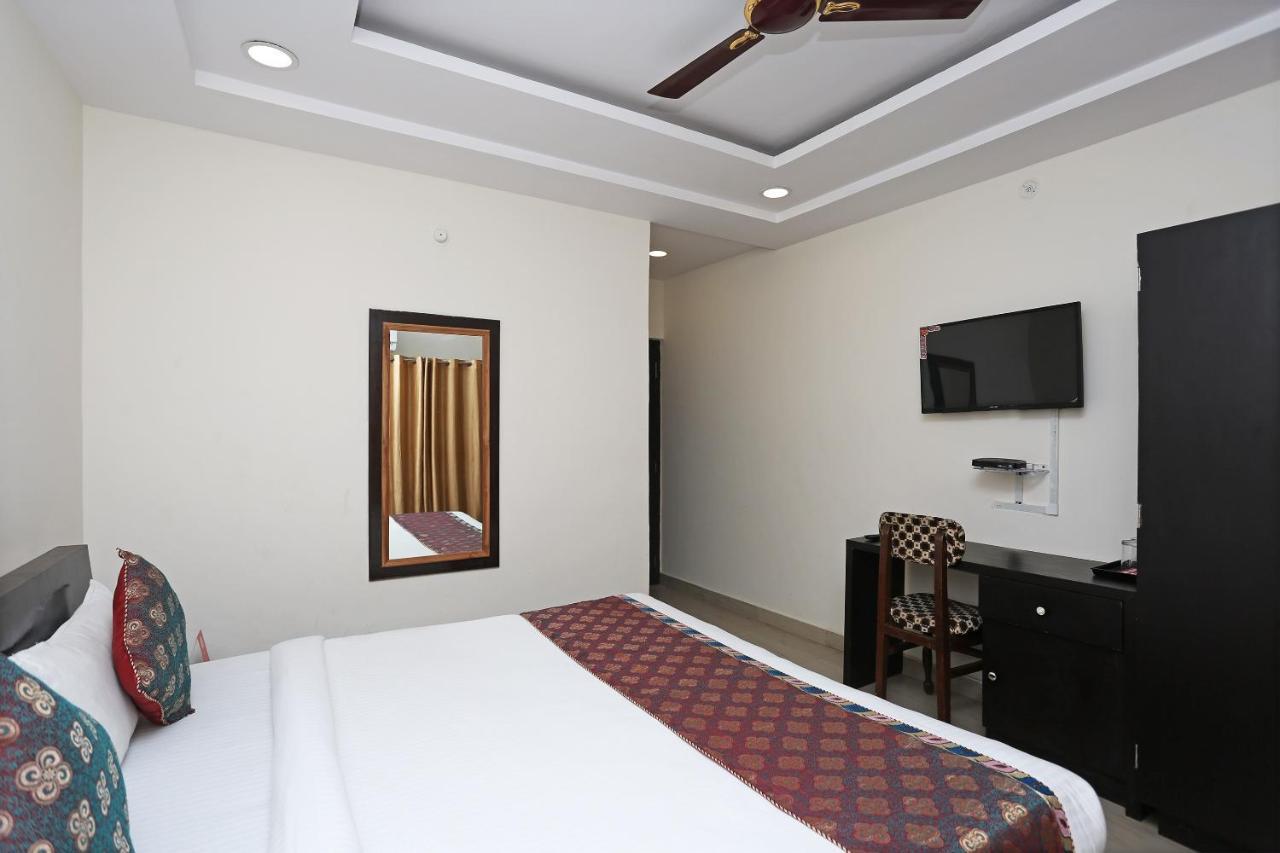 Hotel Sahu Near Kashi Vishwanath Temple Gate Varanasi Dış mekan fotoğraf